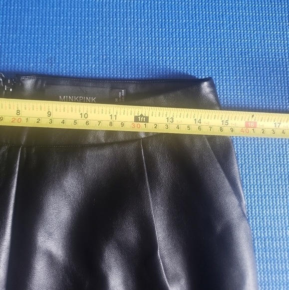 Minkpink Audrey Pleated Pants - Picture 9 of 12